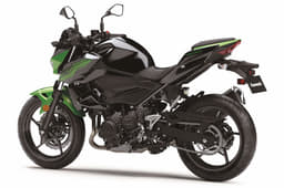 2019 Kawasaki Z400 image gallery
